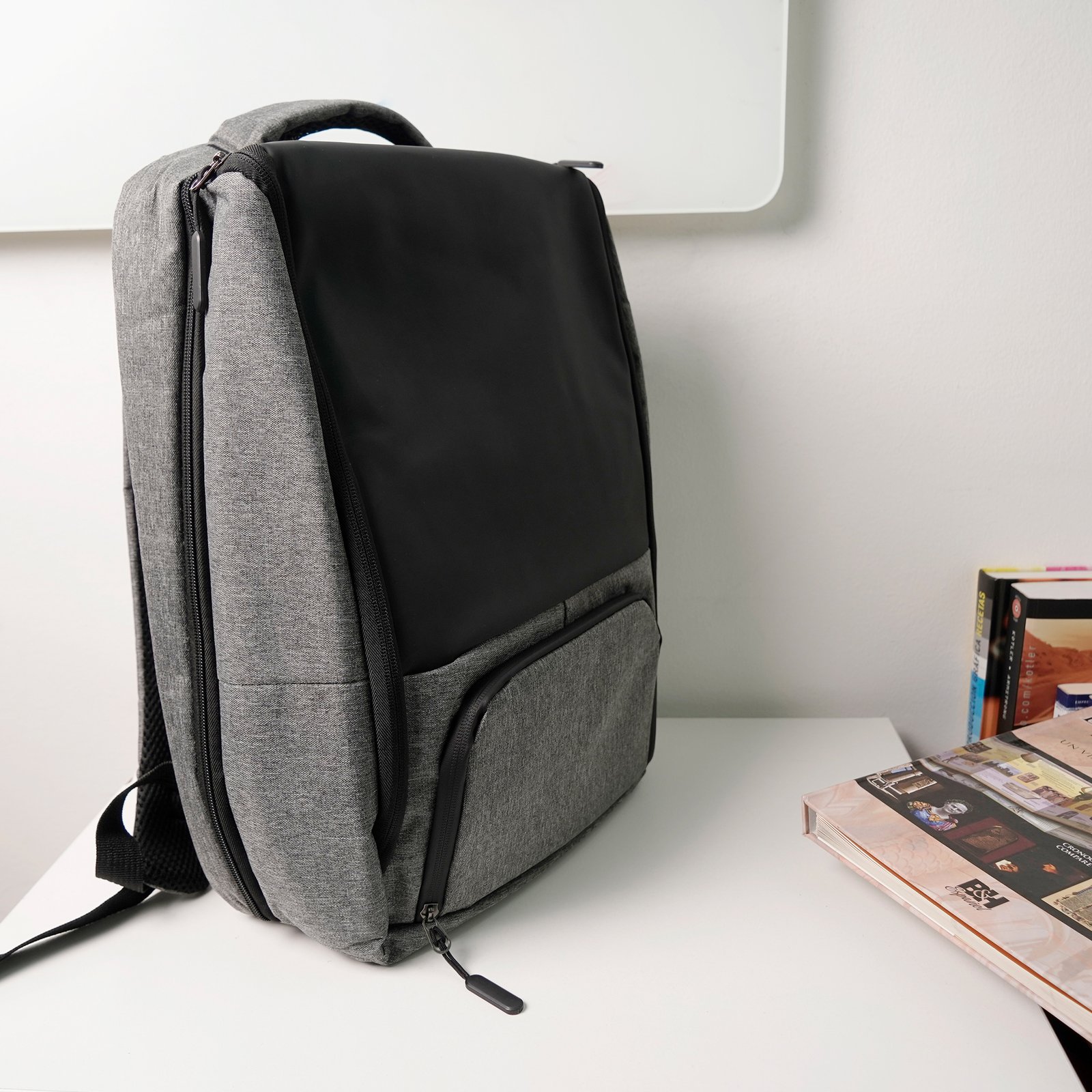 23092021120253_BL084.jpg LACROSS - Imagen 1